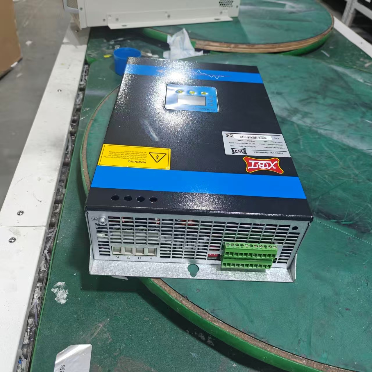 High Efficiency 5kvar 10kvar 400V Wall-Mounted 3-Phase Dynamic Power Quality SVG Static Var Generator Harmonic Management LCD
