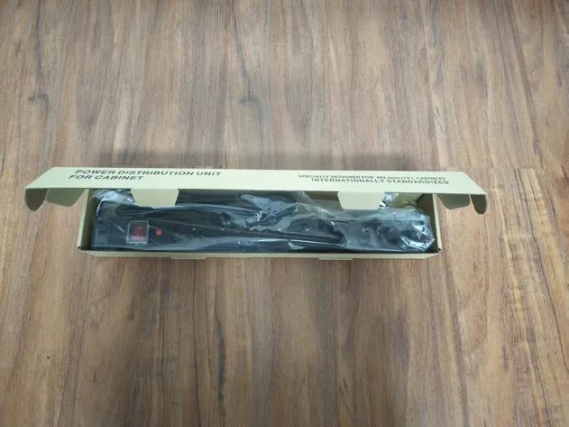 Universal PDU detail 3