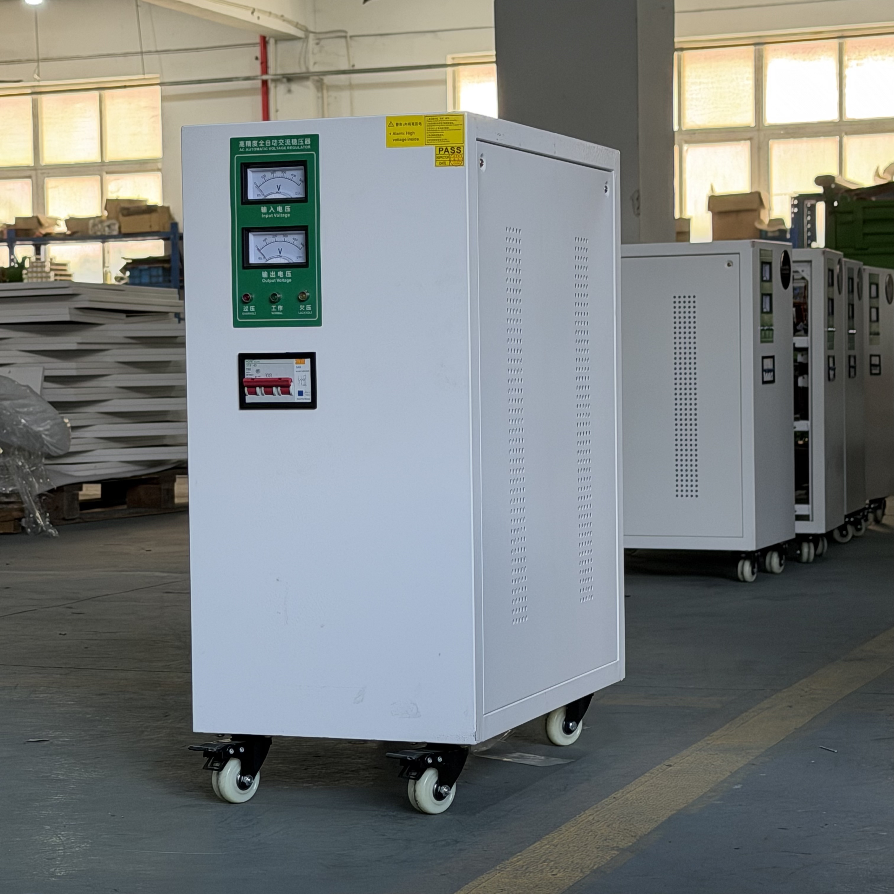 Tnd Series 20Kva Single Phase Factory Price Automatic AC Servo Voltage Stabilizer / Regulator 220/230 Volts 50/60Hz Copper SVC