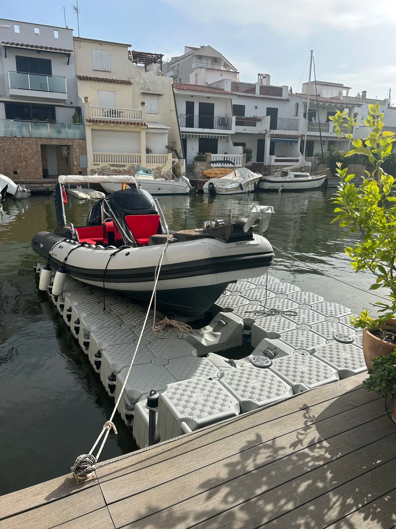 Modular Floating Jetty Boat Dock System