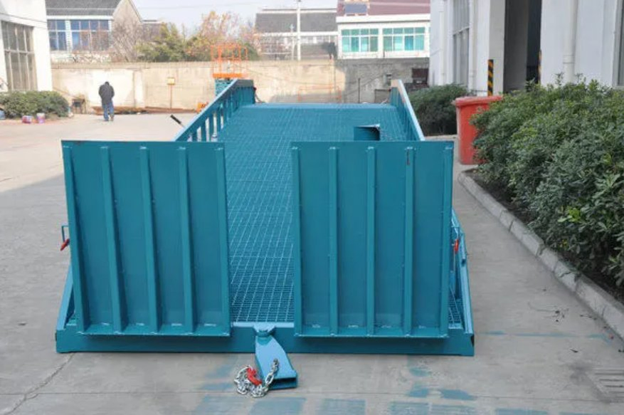 6-10 Tons Mechanical Durable Mobile Loading Dock Leveler