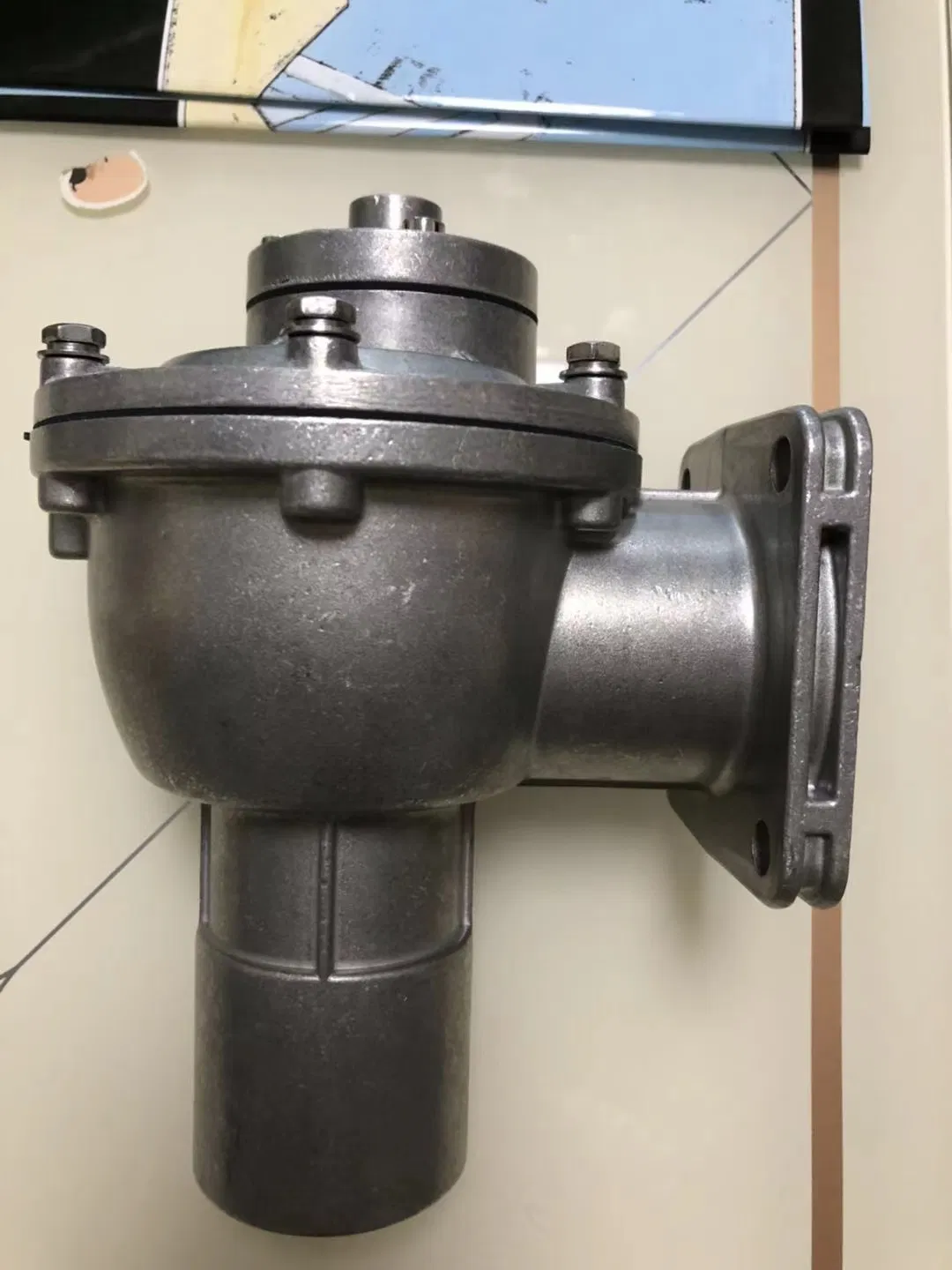 High-Performance Right Angle Solenoid Pulse Valve for Pneumatic Systems