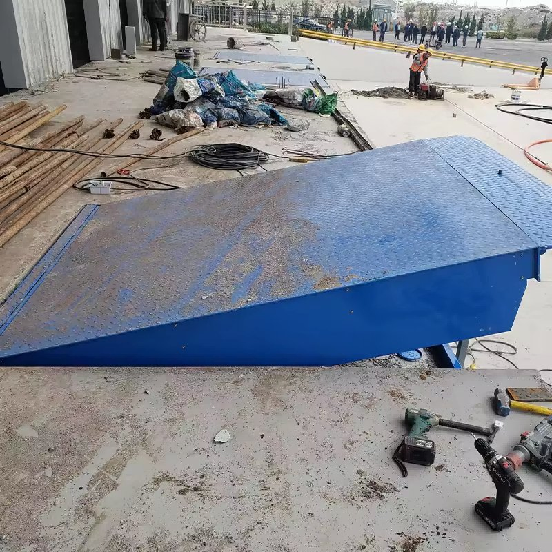 Pit-Mounted Hydraulic Dock Levelers with Customized Size Electric Hydraulic Dock Leveller