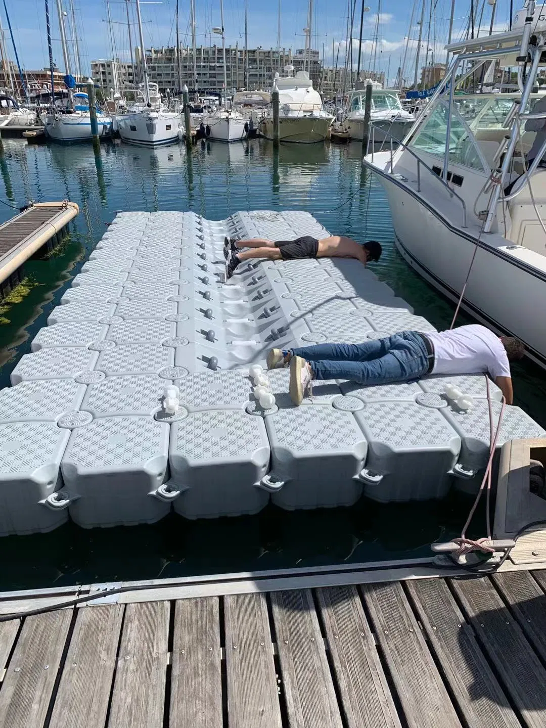 Boat Dry Docking Systems with U Shape Cubes