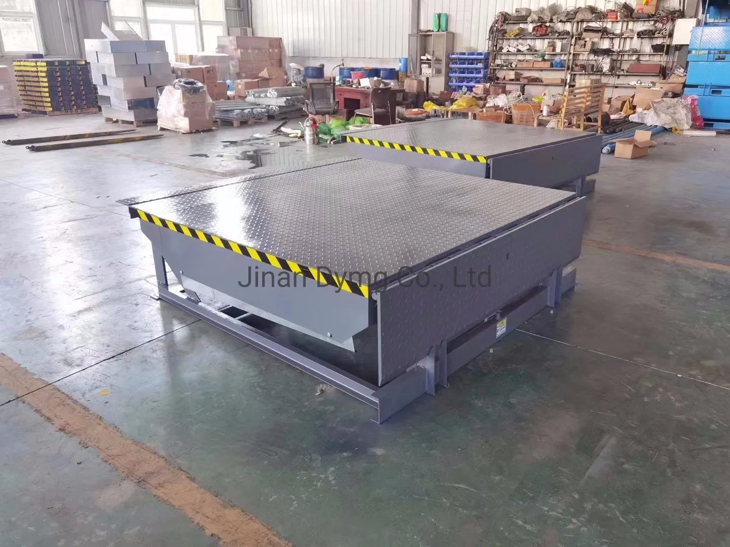 Dymg 8t Electric Automatic Stationary Dock Leveler Forklift Loading/Truck Loading and Unloading Platform