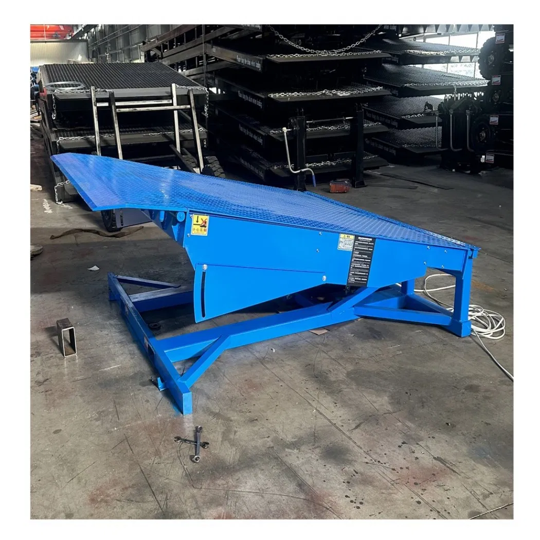 Automatic Stationary Fixed Pit Hinged Lip Hydraulic Loading Container Dock Leveler for Loading Docks or Bays in Warehouse with Customized Sizes and Colors