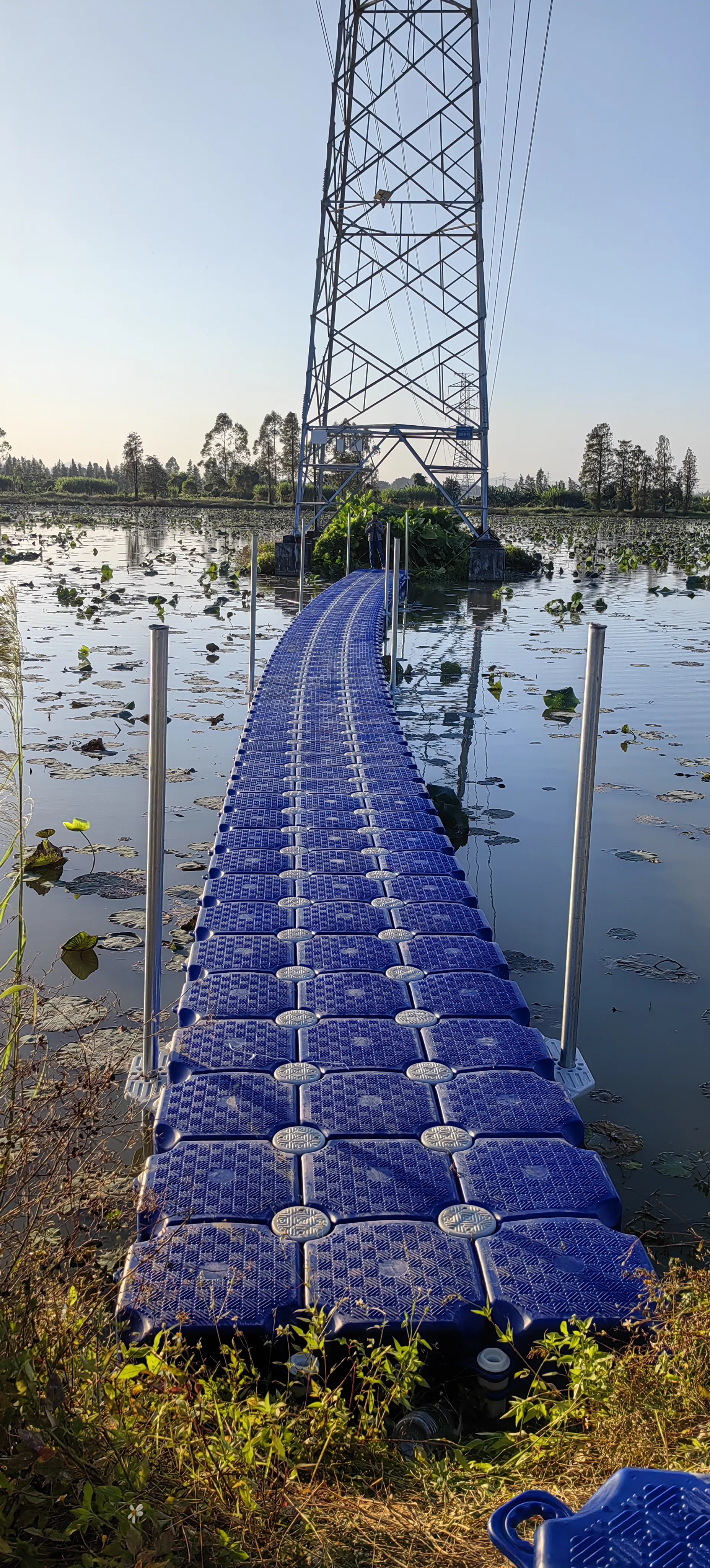 Floating Platform with Colorful Plastic Cube Floating Dock