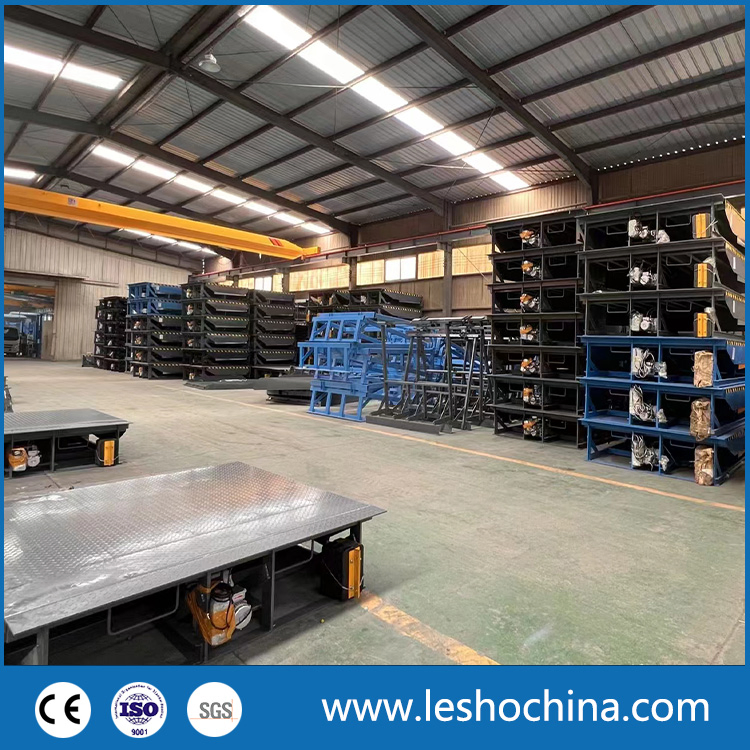 Electrical Automatic Stationary Pit Retractable Swinging up Hydraulic Dock Leveller Leveler Loading Area Logistics Warehouse Forklift Platform Container Loading