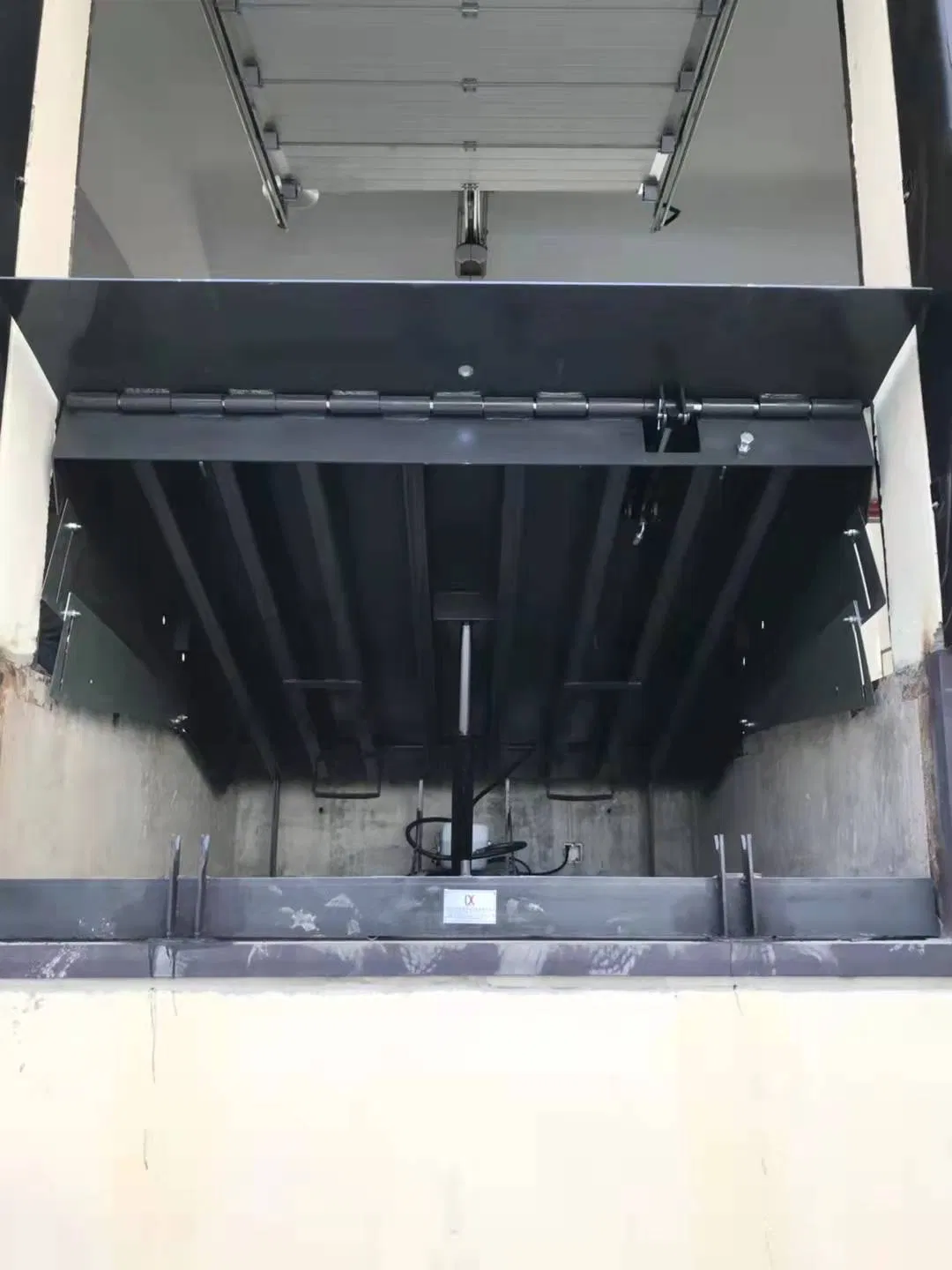 Forklift Platform Cold Storage Load Equipment Single Cylinder Loading Ramp Dock Leveler in Warehouse