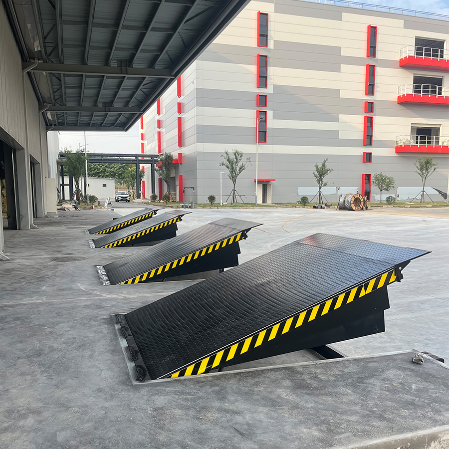 Pit Mounted Dock Levelers with Rapid Loading Lifting Equipment Modern Steel Design for Truck