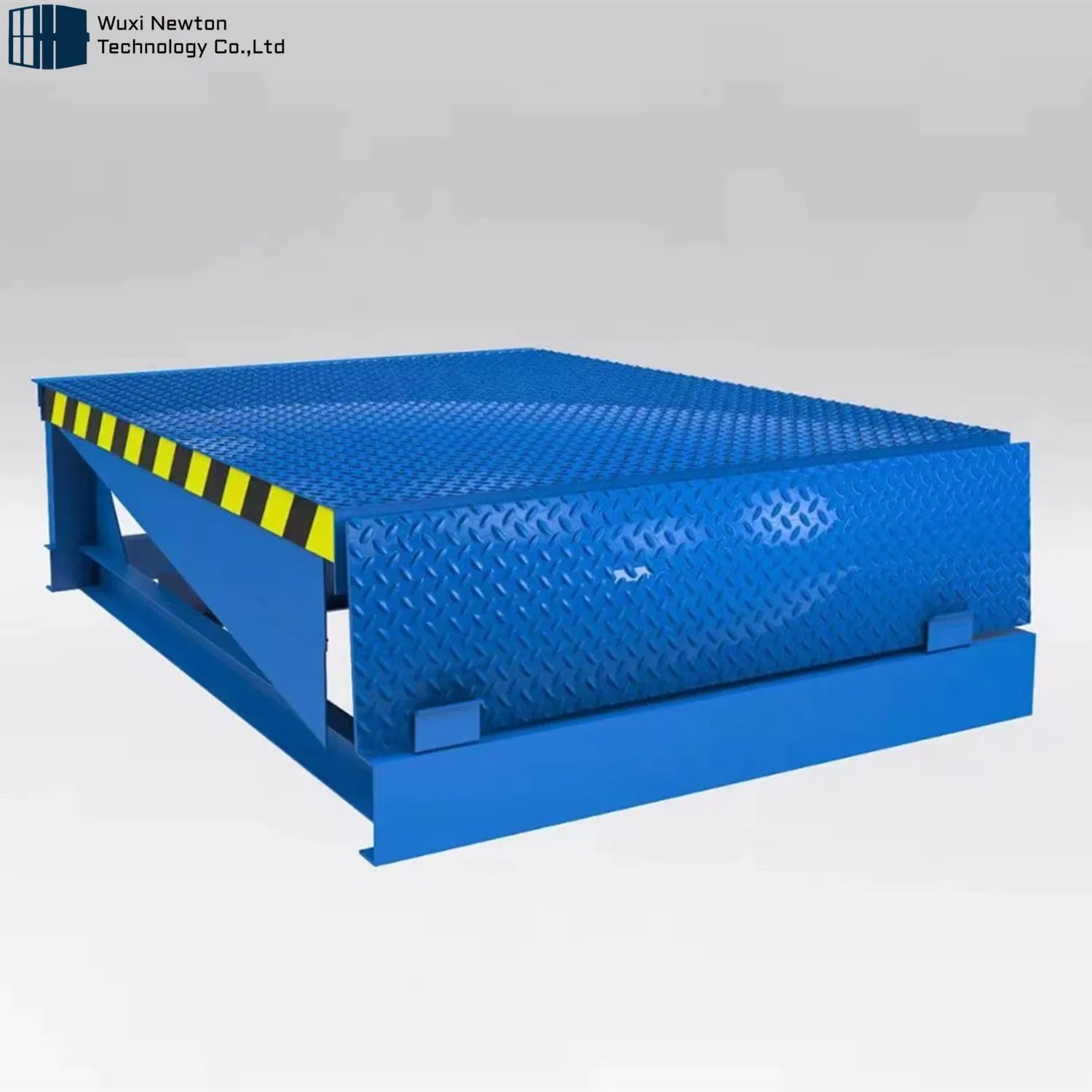 Efficient Loading and Unloading Automatic Swing Lip Dock Leveler for Industrial Places
