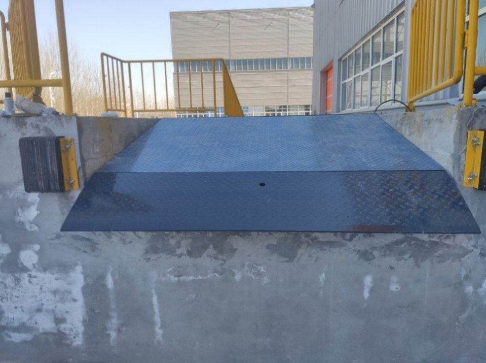 New Arrival 6 Ton/8 Ton Inflatable Air Bag Hydraulic Fixed Dock Leveler