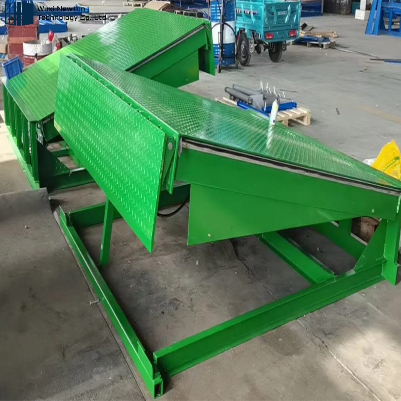 The Best and Cheapest Fixed Swing Lip Dock Leveler Equipment for Forklift