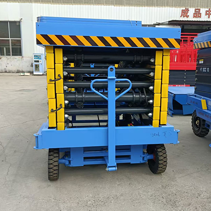 Compact Mobile Lifting and Loading Platform for Logistics and Dock Operations