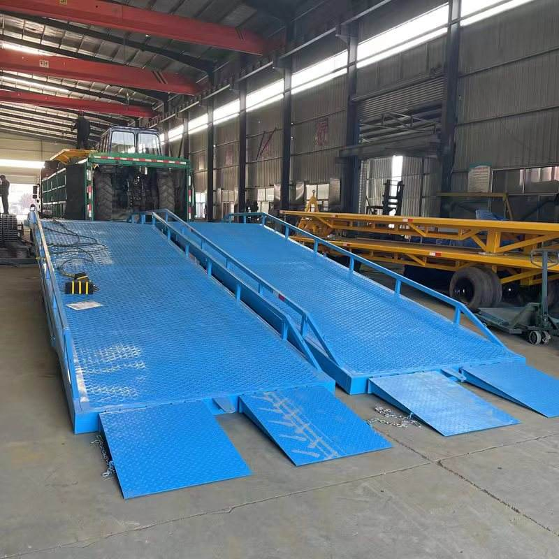 Ramp Container Adjustable Warehouse Dock Duty Heavy Loading Bridge Ramp