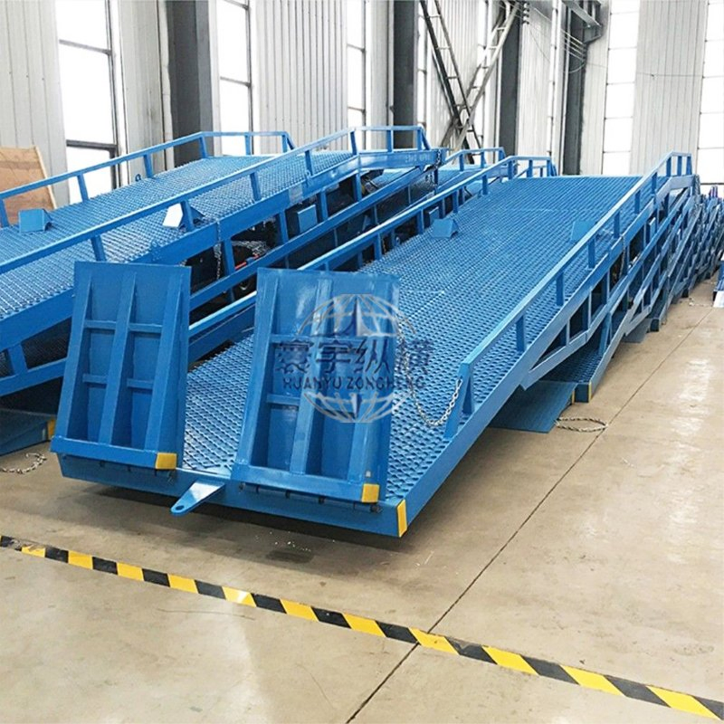 Hydraulic Dock Leveler High-Capacity Loading Dock Ramp Adjustable Dock Bridge for Warehouses Hydraulic Dock Leveler