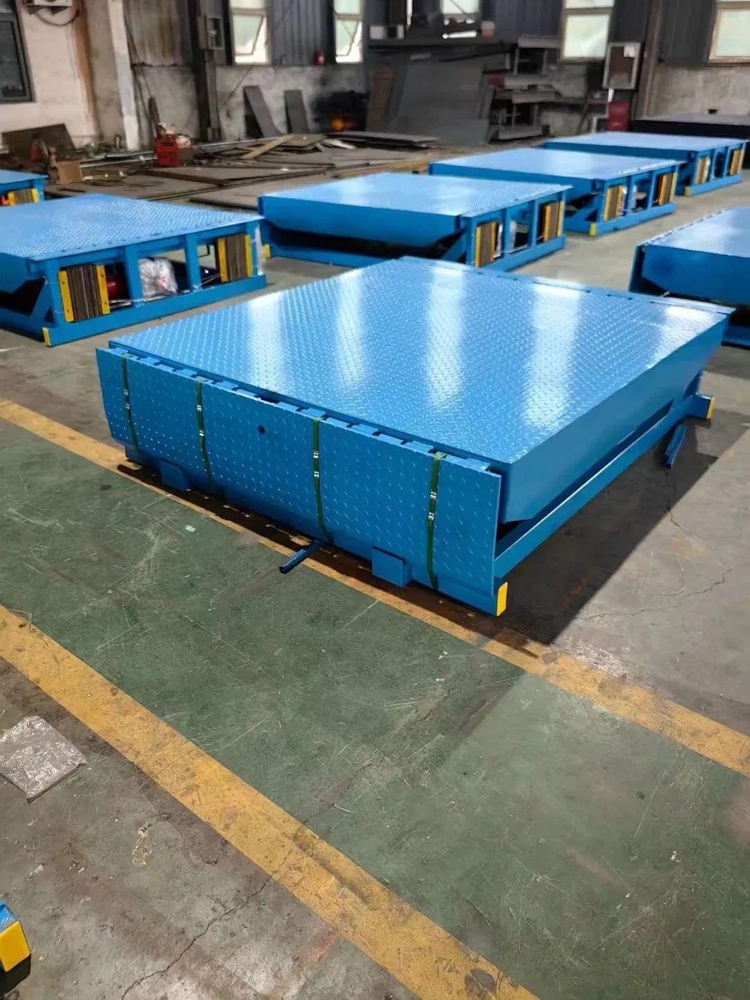 Pit-Mounted Dock Leveler with Flush Mount Design for Space Saving