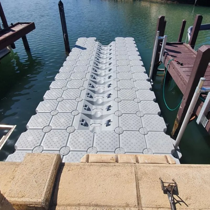Factory Sale Plastic Floating Dock System for Big Boats