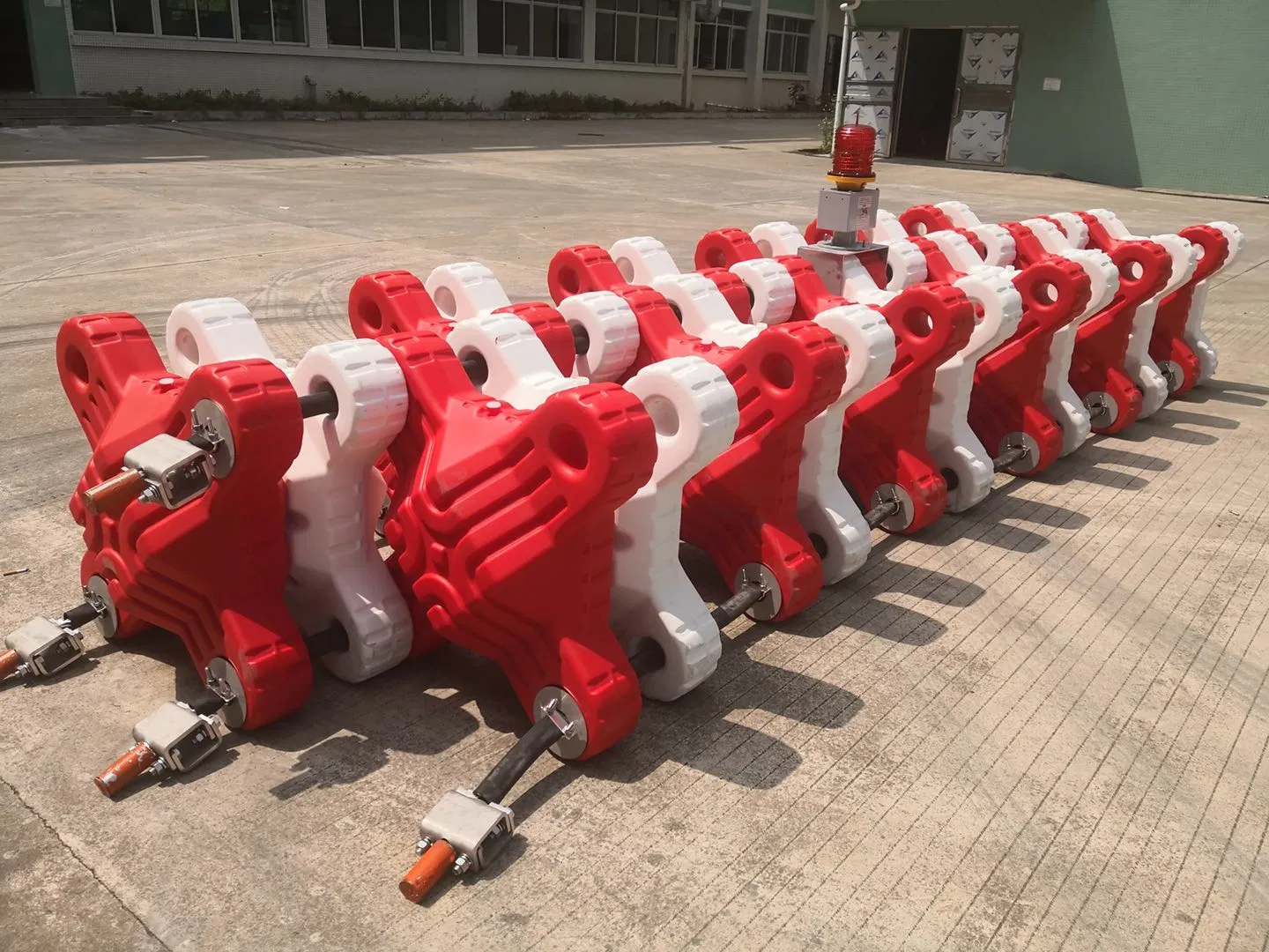 HDPE Floating Breakwater System for Sea