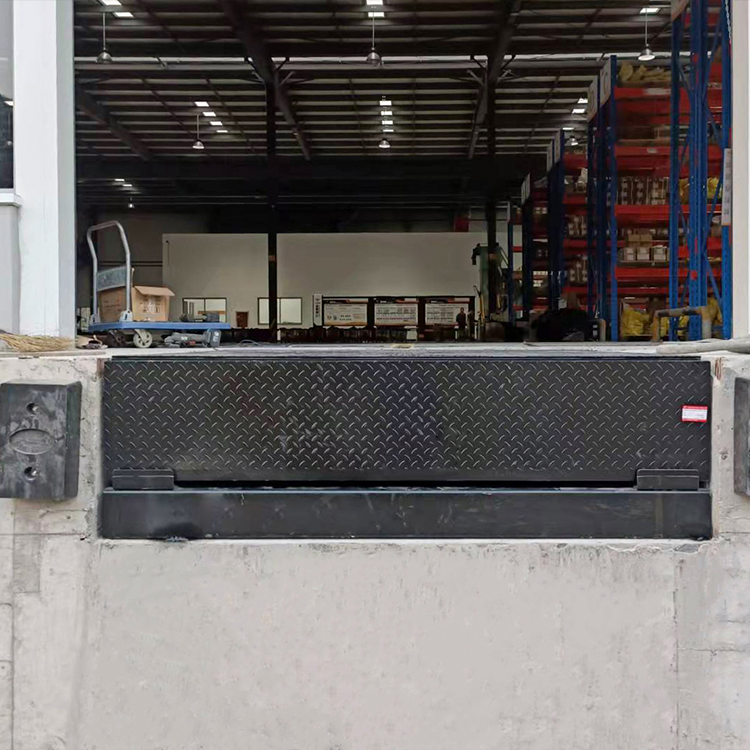 Customized Size and Loading Capacity Dock Levelers for Warehouse Loading Bays
