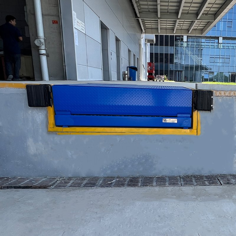 Pit Mounted Dock Leveler for Loading Bays Ensuring Stable Cargo Transfer Efficiency