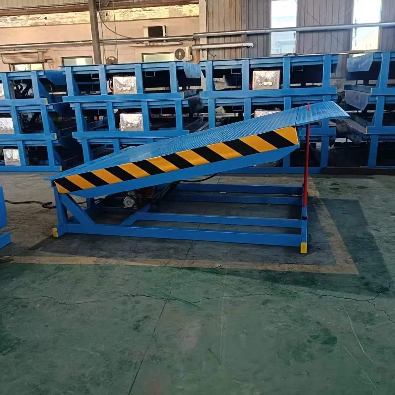 -20° C Cold Storage Fixed Dock Leveler with Frost-Resistant Seals