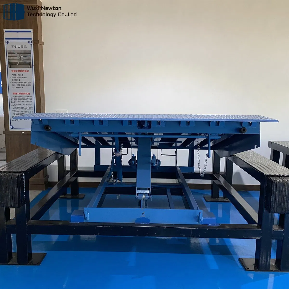High Bearing Capacity Automatic Adjustable Exterior Edge Dock Leveler for Logistics