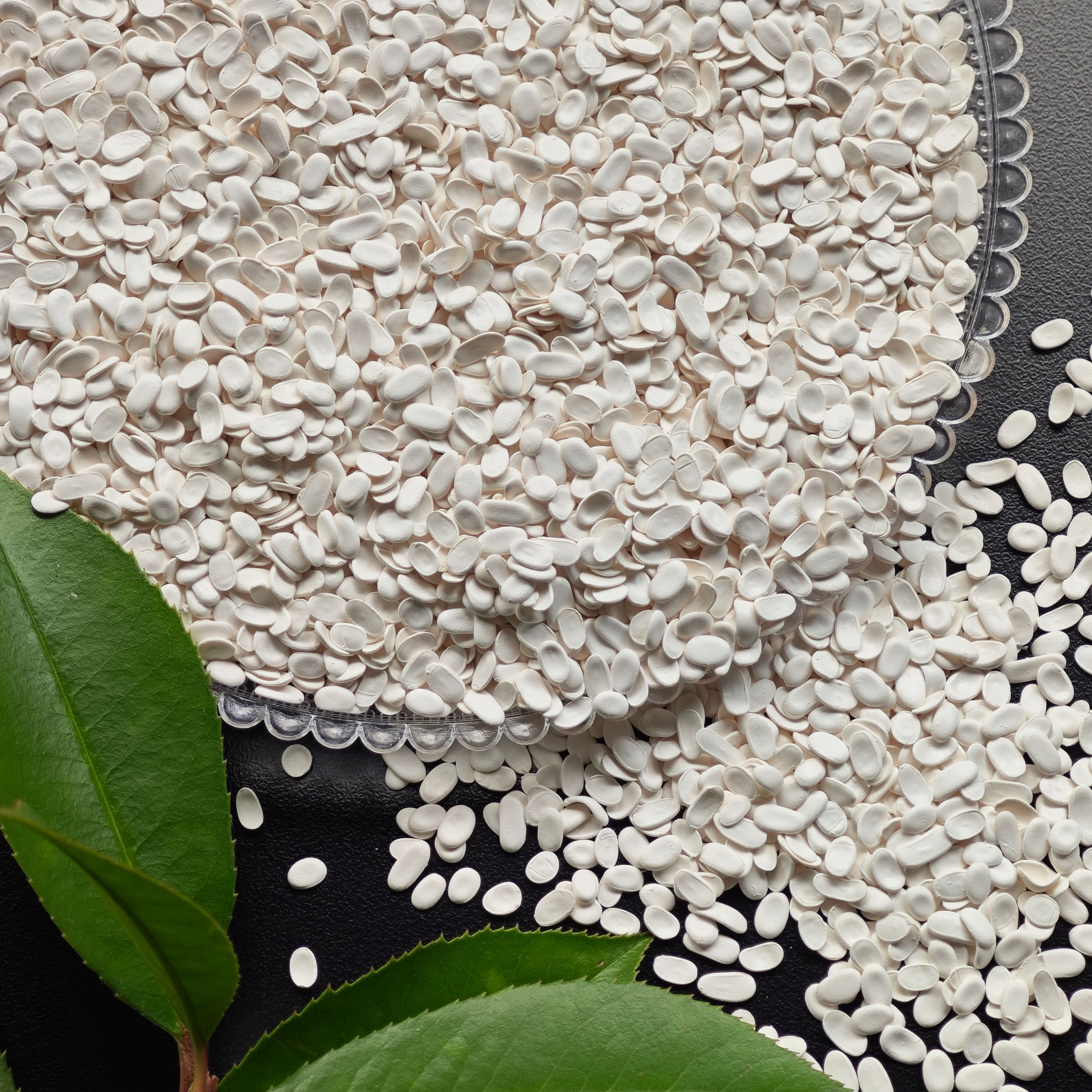 White Cylindrical Granules Anti Flame Additive Asa Granules Fire Retardant Flame Retardant Masterbatch For Manufacturer Use