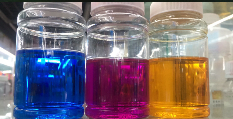 Free Sample Oil Soluble Pigment Red Blue Yellow Colors for Cosmetic