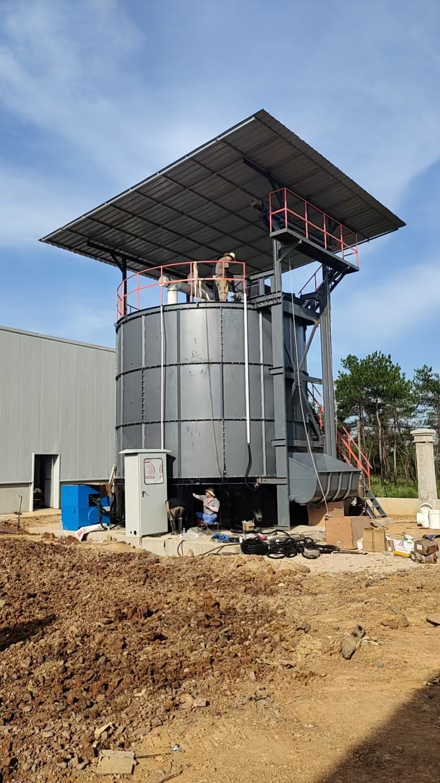 Vertical Fermenter Motor For Organic Waste Fermentation High Productivity Fertilizer Manufacturing Plant Farm Construction