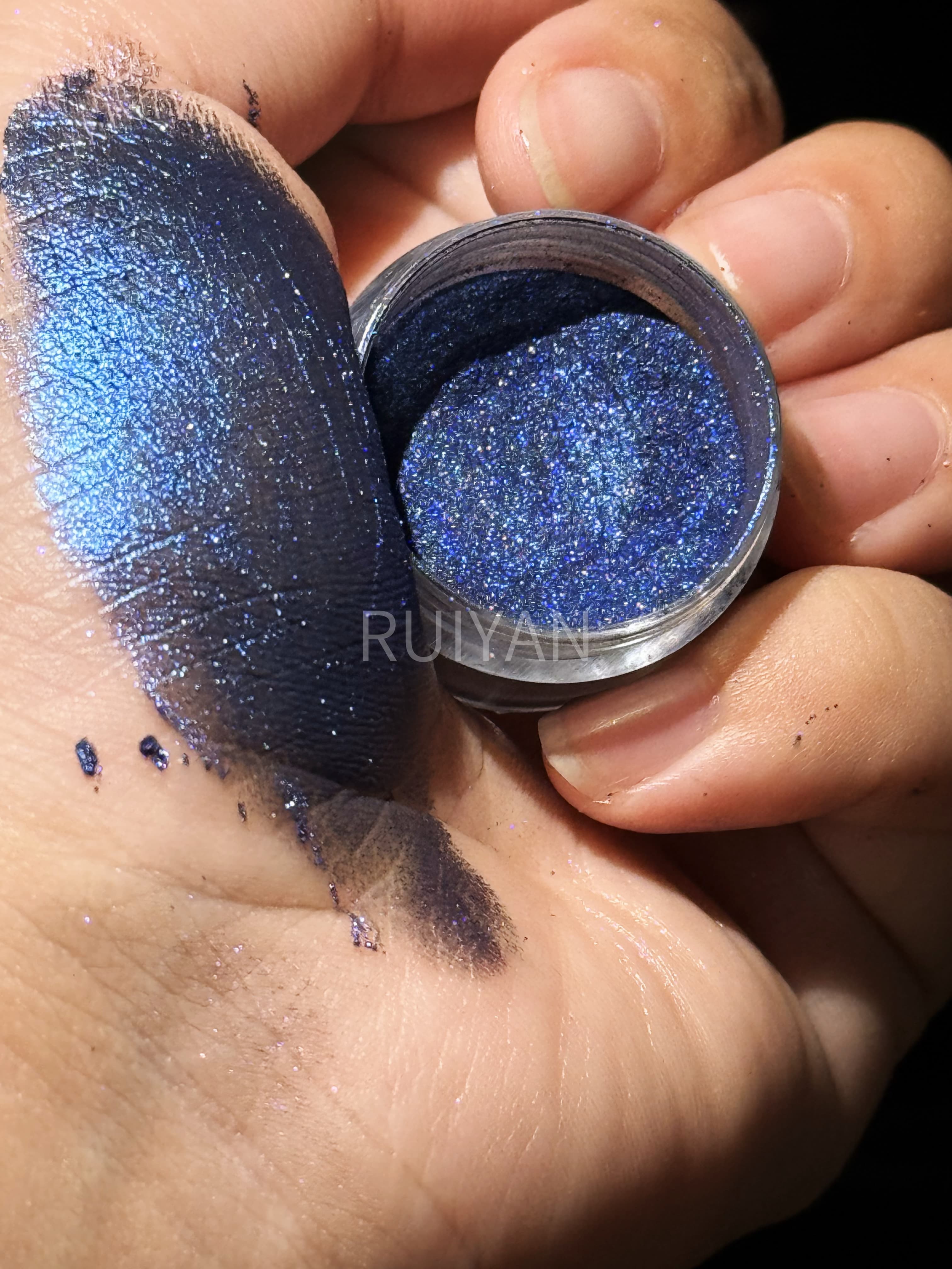 Free Sample Shanghai Ruiyan Bulk 64 Colors Cosmetic Grade Mica Powder Titanium Chromium Pigment for Nail Polish and Eyeshadow