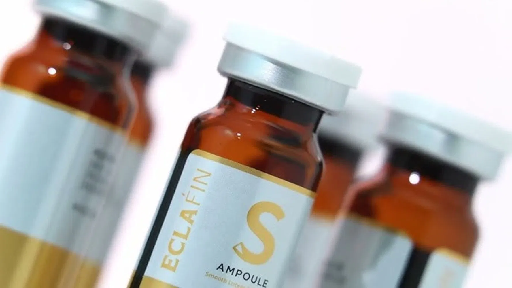 Eclafin M P S The Synergy of Specialized Anti-Aging Ingredients Promotes Skin Rejuvenation