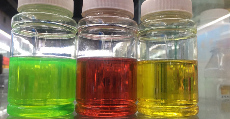 Free Sample Oil Soluble Pigment Red Blue Yellow Colors for Cosmetic