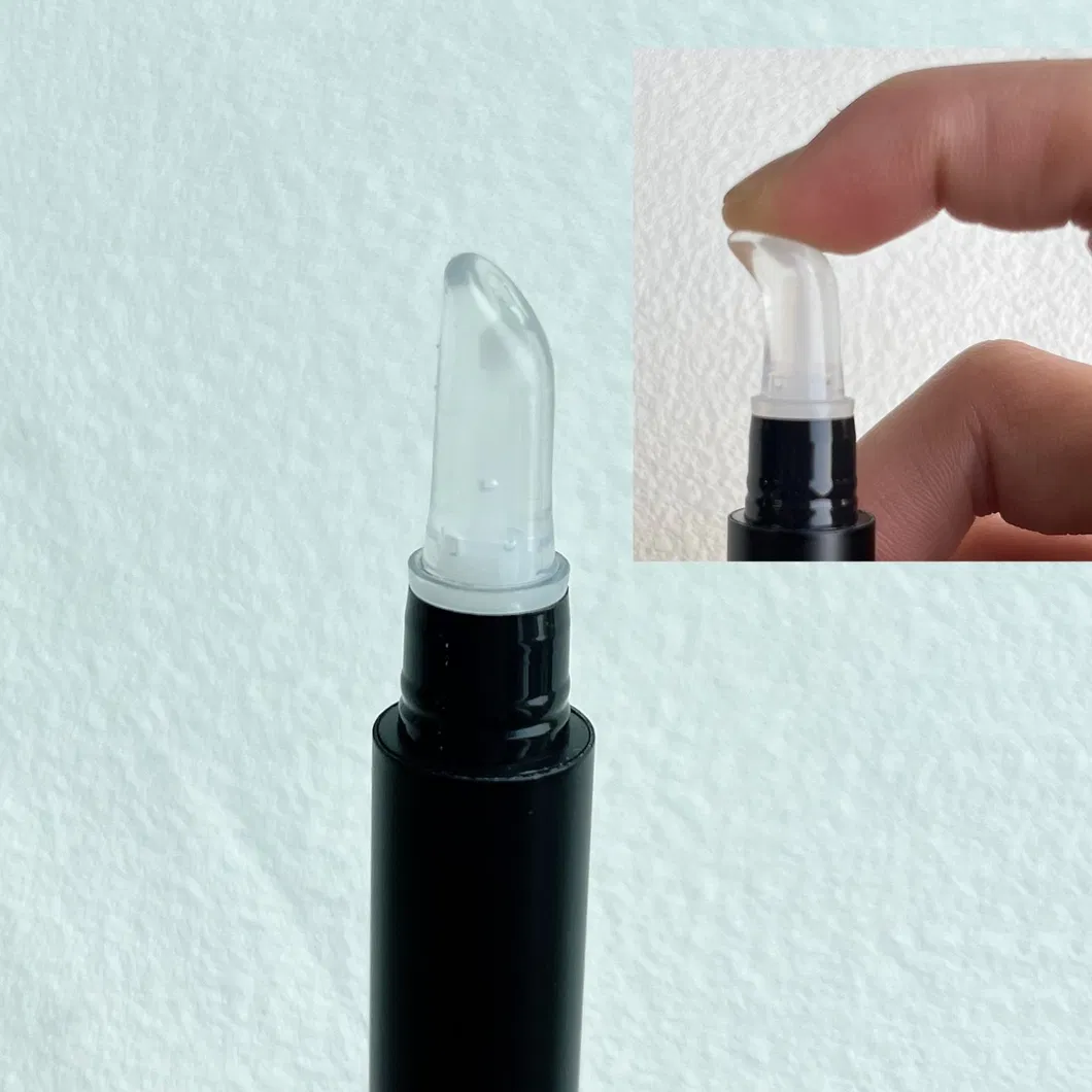 Lip Plumper Details 1