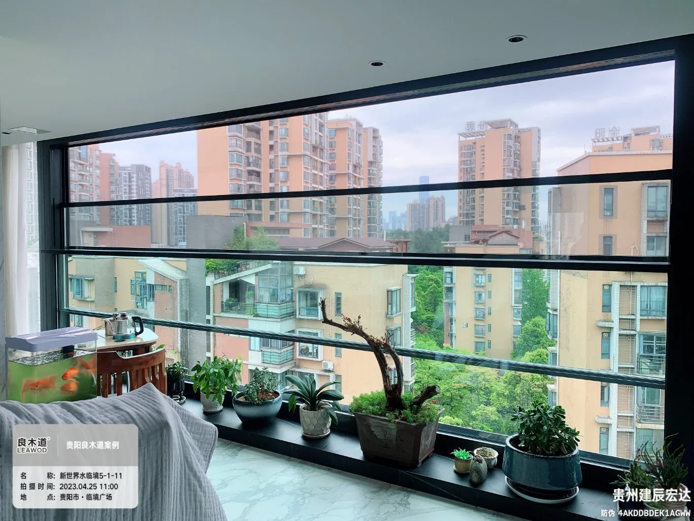 2025 Latest Energy Efficient Automatic Vertical Slide Electric Lift up Double Glass Aluminum Aluminium Frame Single Hung Window for Balcony Livingroom