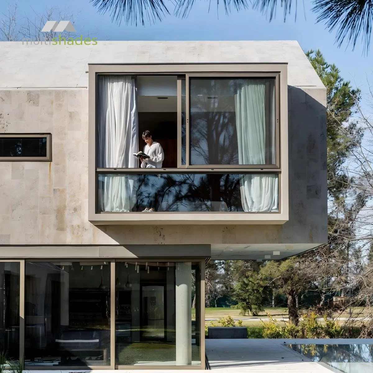 Multishades Nfrc Standard Thermal Break Aluminium Window with Tempered Glass Wind Resistant Aluminum Sliding Window