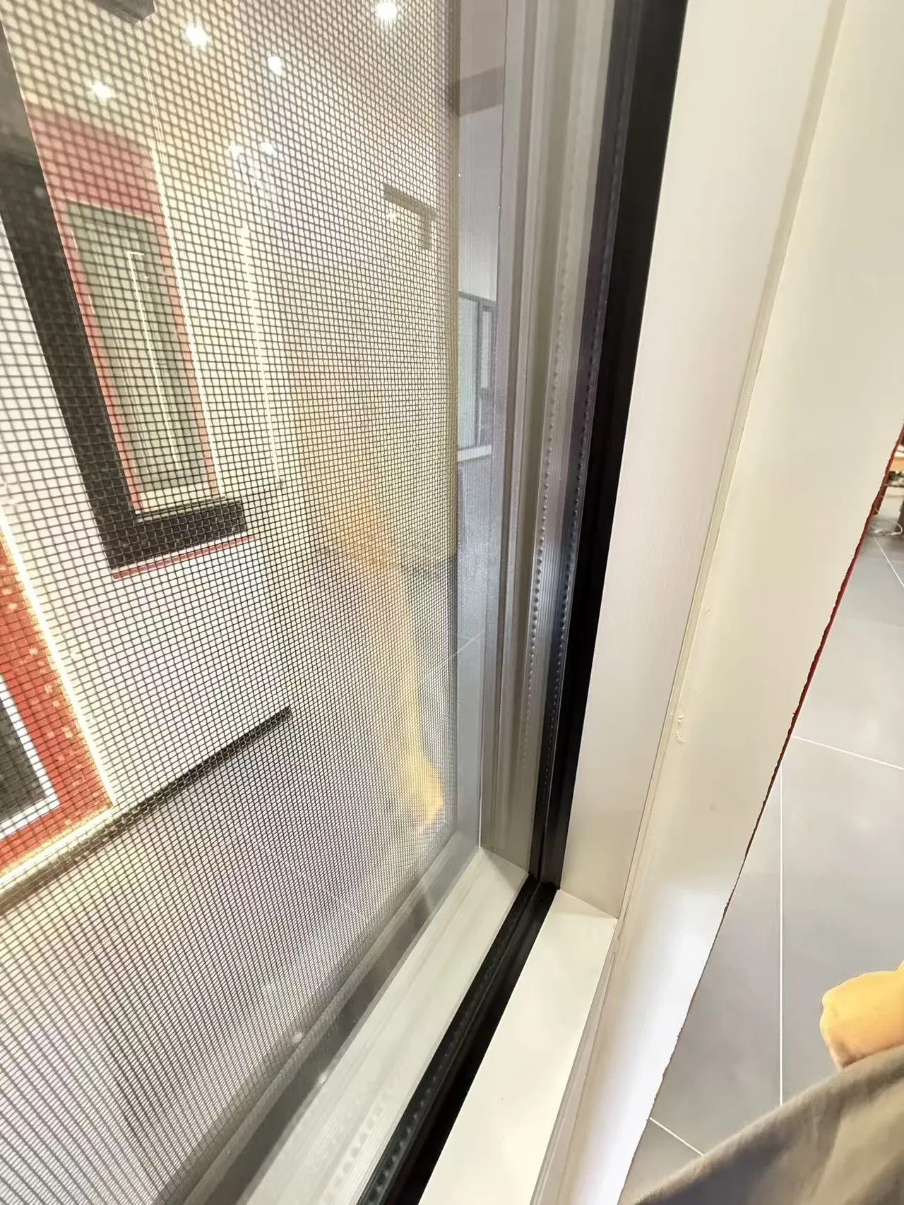 Modern Design Swing Style Aluminum Alloy Casement Window Commercial Home Building Fixed Picture Window Stainless Steel Folding