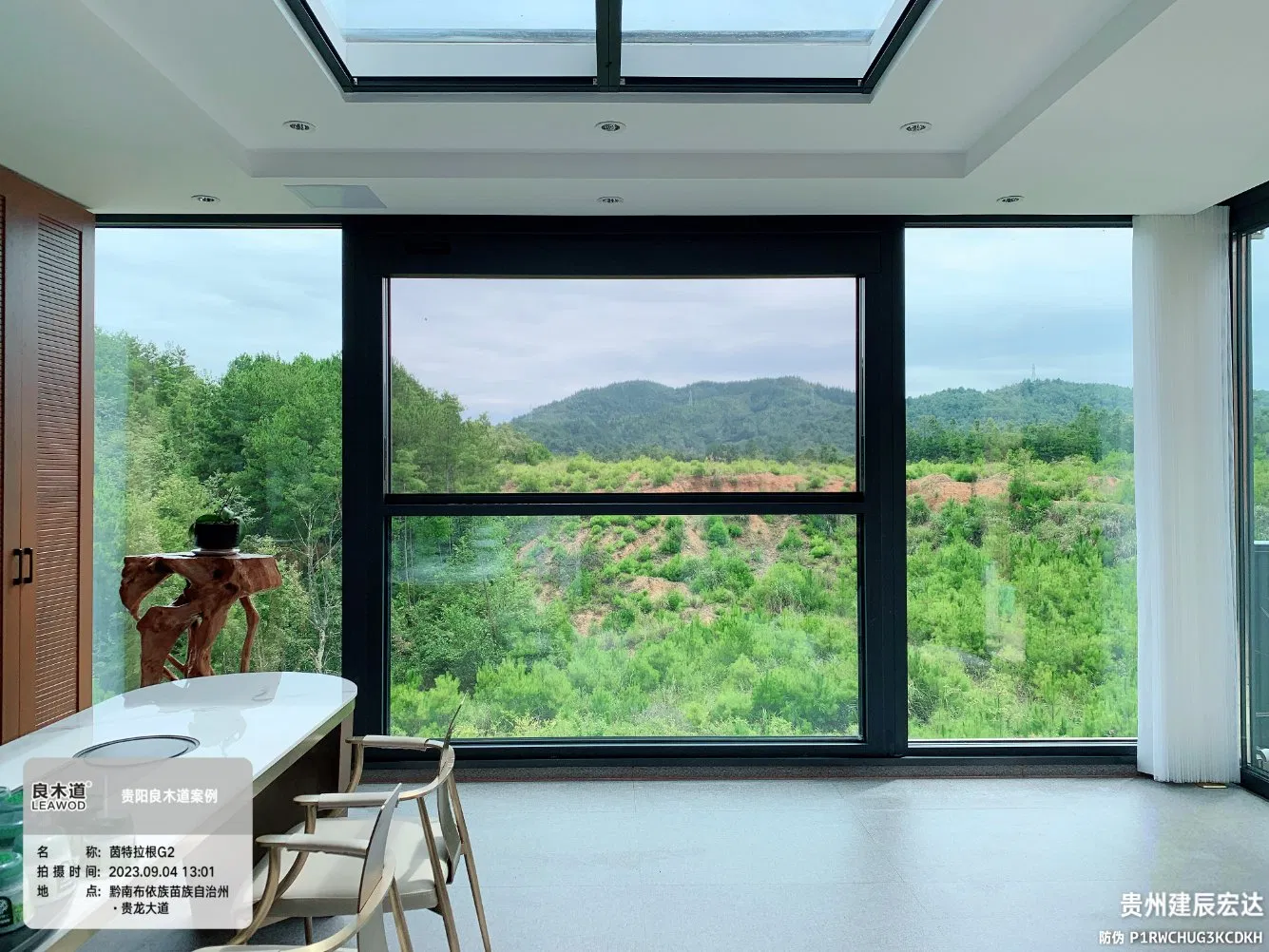 2025 Latest Energy Efficient Automatic Vertical Slide Electric Lift up Double Glass Aluminum Aluminium Frame Single Hung Window for Balcony Livingroom