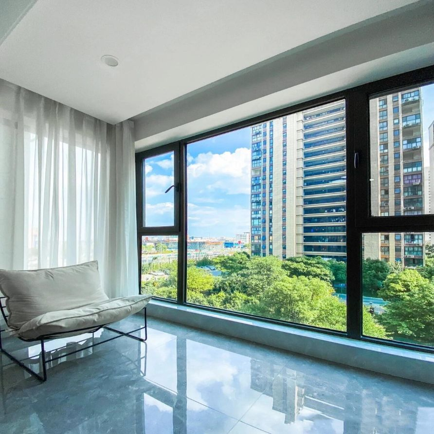 2. Soundproof Aluminum Aluminium Casement Double Glazing Window Utilizing Insulated Glass Construction for Effective Noise Reduction Home Window