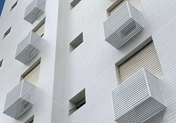 Foshan Customized Best Quality Air Conditioner Aluminum Louvre Window Aluminium Blind Shutter Jalousie Windows and Doors Price