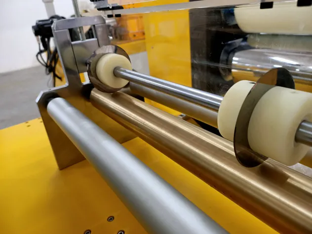 Máquina de Fundição Elétrica de Aquecimento de Laboratório para Filme de Plástico PP e PE