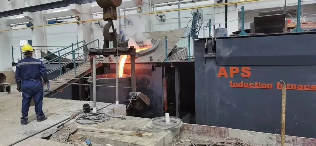 Forno de Fusão de Indução para Derretimento de Metal em Cobre, Alumínio, Ferro Fundido, Latão, Bronze e Aço Inoxidável à Venda com Preço de Fábrica