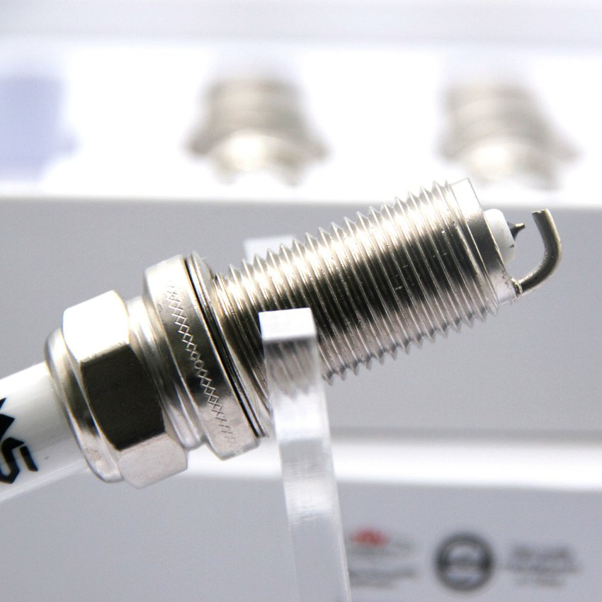 Velas de Ignição de Alto Desempenho para Motores Turboalimentados Kh7rti