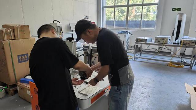 Instalação de fabricação de bobinas de ignição Dongguan Spid Auto