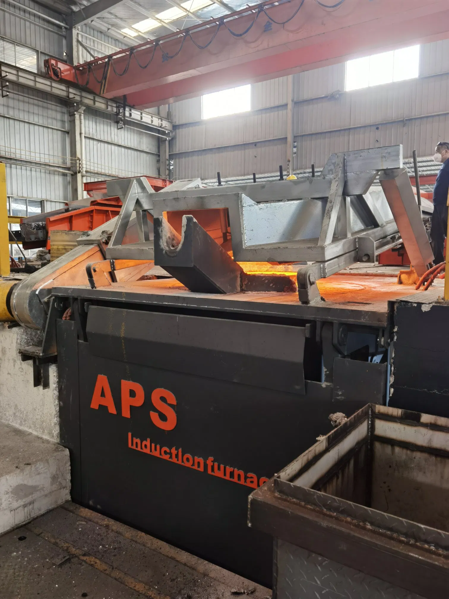 Sistema de Forno de Derretimento de Alumínio Horizontal Aps Padrão Internacional Aprovado pelo CE 1500kg