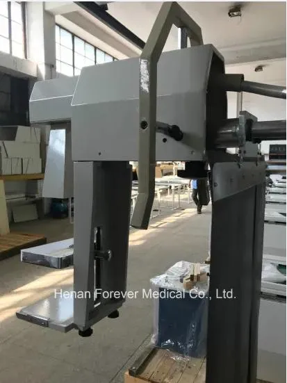 Detalhe do Equipamento de Mamografia 2