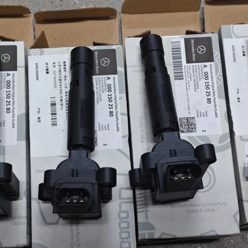 Bobina de Ignição A0001502580 para Mercedes C E Glk Glc Gle Ml Vela de Ignição Alta Tensão OEM Atacado Peça de Auto Peça de Reposição Peça de Carro