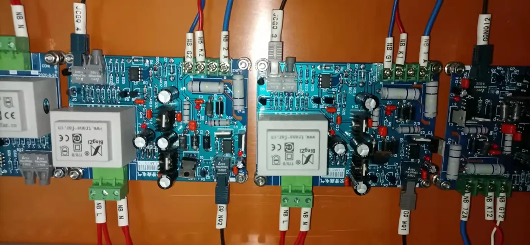 Sistema de Controlo de Fibra Óptica