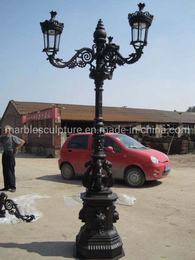 3 Heads Decorative Outdoor Lighting Pole Three Arms Waterproof Garden Lamp Post Traditional Street Light Antique Wrought Cast Iron Lamp for Backyard Gate Posts