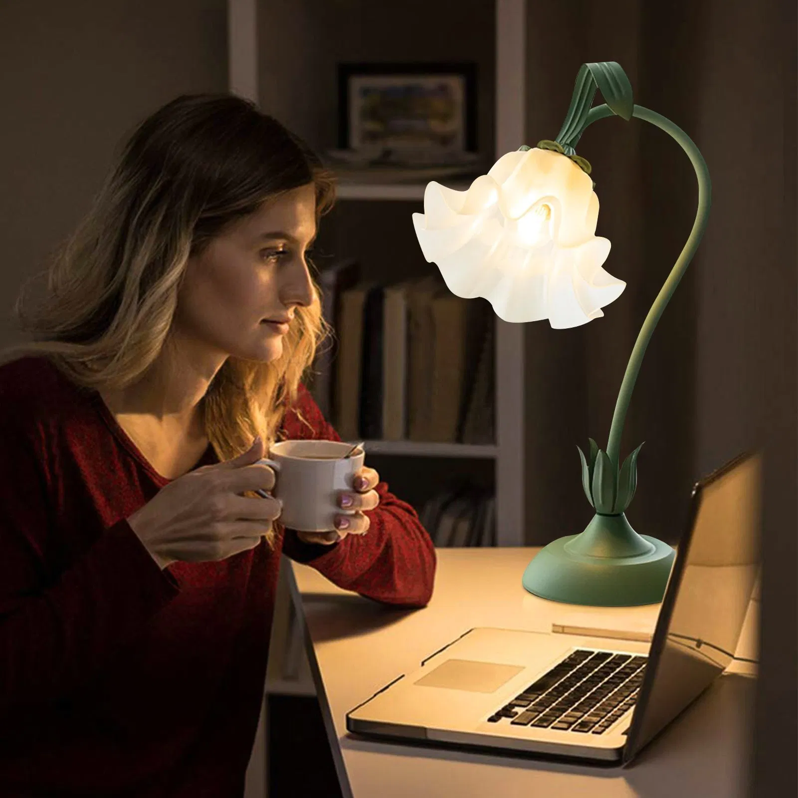 Vintage Floral Decorative LED Table Lamp for Bedroom Mood Lighting for Reading